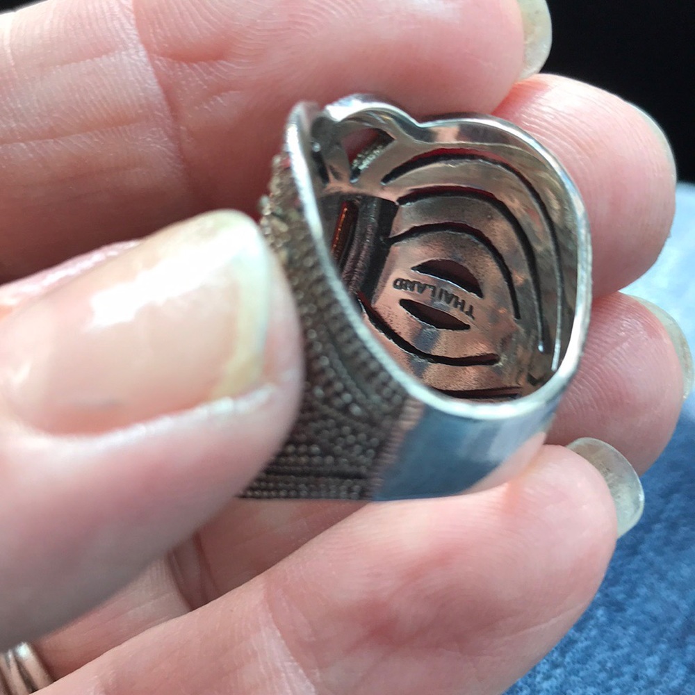 Ring - Picture 4 of 8